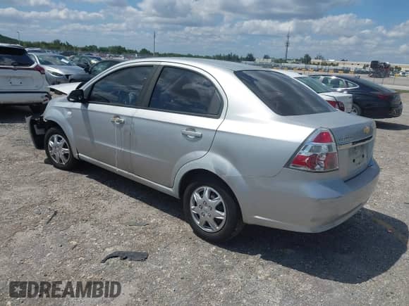 2008 Chevrolet Aveo LS с VIN KL1TD56688B016691, выставлен на аукционе IAAI как лот 41975466 с пробегом 202 676 миль миль и . История ставок и продаж доступна на DreamBid. Изображение 3.