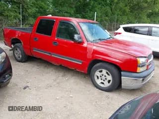 2005 Chevrolet Silverado 1500 LS z VIN 2GCEC13T551375550, wystawiony jako IAAI lot #42353375 z przebiegiem 235 152 mil mil oraz . Historia ofert i sprzedaży dostępna na DreamBid. Obrazek 1.