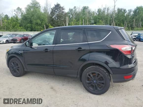 2017 Ford Escape SE с VIN 1FMCU9G92HUA28442, выставлен на аукционе Copart как лот 62548025 с пробегом 148 299 миль миль и Списание • Salvage title. История ставок и продаж доступна на DreamBid. Изображение 2.