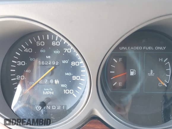 1994 Dodge Cargo z VIN 2B7HB21Y7RK152334, wystawiony jako IAAI lot #42137830 z przebiegiem 162 292 mil mil oraz . Historia ofert i sprzedaży dostępna na DreamBid. Obrazek 7.