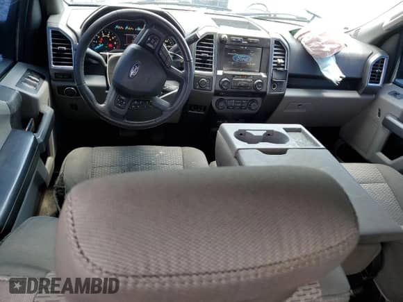 2015 Ford F-150 XL z VIN 1FTEW1EF9FFA19613, wystawiony jako Copart lot #67030635 z przebiegiem 167 717 mil mil oraz Szkoda całkowita • Salvage title. Historia ofert i sprzedaży dostępna na DreamBid. Obrazek 8.