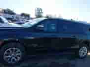 2022 Chevrolet Suburban Premier с VIN 1GNSCFKD9NR159466, выставлен на аукционе IAAI как лот 41918002 с пробегом 88 005 миль миль и . История ставок и продаж доступна на DreamBid. Изображение 15.