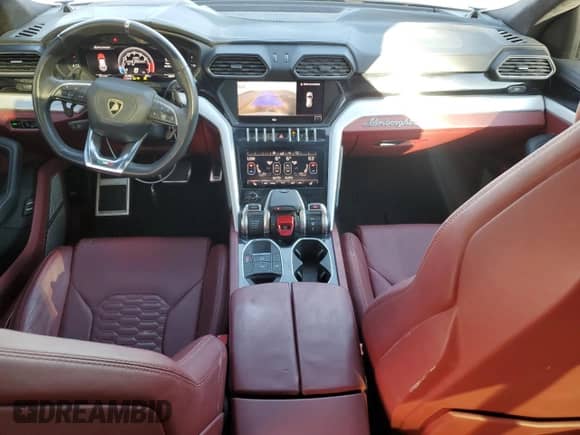 2019 Lamborghini Urus with VIN ZPBUA1ZL4KLA04094, listed as a Copart auction lot 48342645 with 31,008 mi miles and Clean title. Bid and sale history available at DreamBid. Image 8.