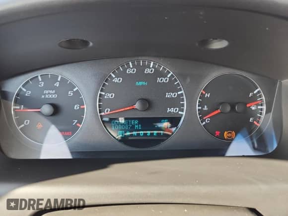 2008 Chevrolet Impala LT z VIN 2G1WC583281275696, wystawiony jako Copart lot #71961935 z przebiegiem 108 087 mil mil oraz Czysty tytuł • Clean title. Historia ofert i sprzedaży dostępna na DreamBid. Obrazek 9.