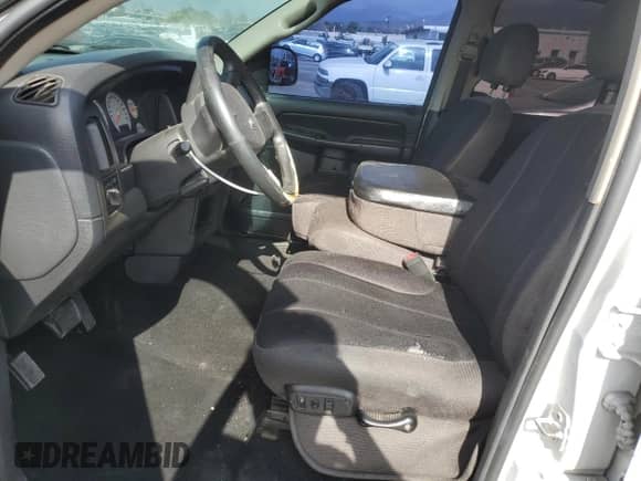 2004 Dodge 1500 SLT with VIN 1D7HA18D74S675390, listed as a Copart auction lot 85751985 with Not provided miles and Salvage title. Bid and sale history available at DreamBid. Image 7.