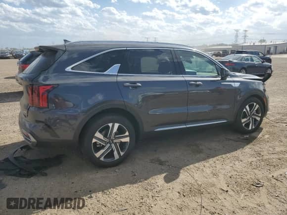 2024 Kia Sorento EX with VIN KNDRHDLG1R5258625, listed as a Copart auction lot 56949095 with 11,112 mi miles and Salvage title. Bid and sale history available at DreamBid. Image 3.