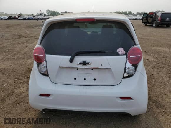 2014 Chevrolet Spark LT с VIN KL8CL6S00EC400630, выставлен на аукционе Copart как лот 67138095 с пробегом 48 631 миль миль и Списание • Salvage title. История ставок и продаж доступна на DreamBid. Изображение 6.