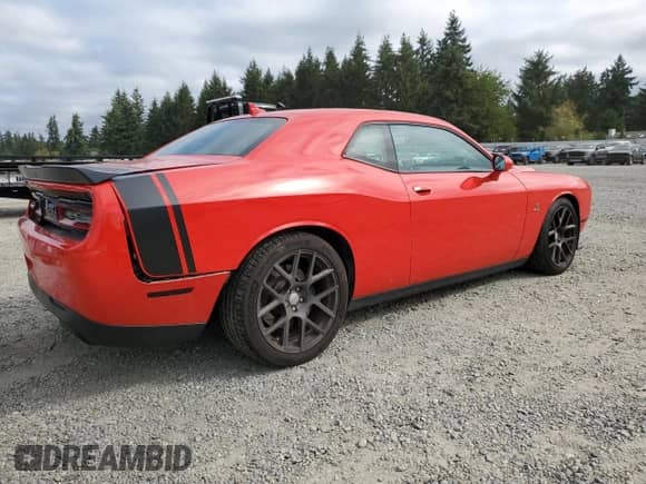 2016 Dodge Challenger R/T Scat Pack с VIN 2C3CDZFJ4GH311575, выставлен на аукционе Copart как лот 80752295 с пробегом 89 115 миль миль и Списание • Salvage title. История ставок и продаж доступна на DreamBid. Изображение 3.