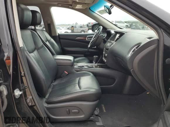 2014 Nissan Pathfinder Platinum z VIN 5N1AR2MN6EC700389, wystawiony jako Copart lot #81000704 z przebiegiem 150 105 mil mil oraz Szkoda całkowita • Salvage title. Historia ofert i sprzedaży dostępna na DreamBid. Obrazek 7.