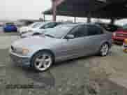 2004 BMW 3 Series 325i with VIN WBAAZ33474KP82704, listed as a Copart auction lot 90720105 with 122,580 mi miles and Clean title. Bid and sale history available at DreamBid. Image 1.