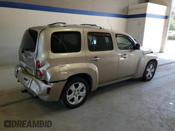 2006 Chevrolet HHR LT z VIN 3GNDA23D36S664763, wystawiony jako Copart lot #70710155 z przebiegiem 61 523 mil mil oraz Szkoda całkowita • Salvage title. Historia ofert i sprzedaży dostępna na DreamBid. Obrazek 3.