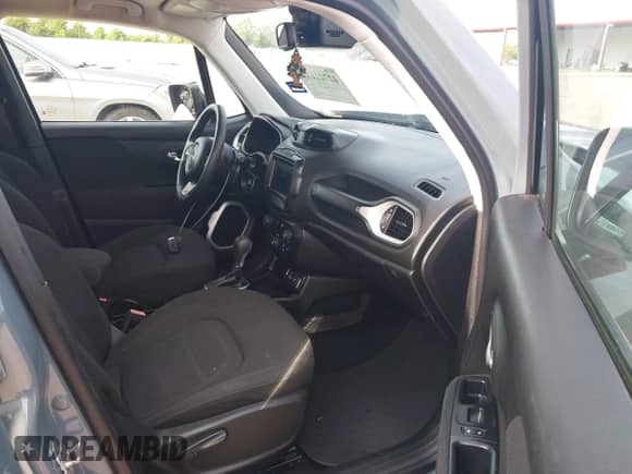 2018 Jeep Renegade Latitude with VIN ZACCJABB3JPH60336, listed as a IAAI auction lot 42721173 with 116,857 mi miles and . Bid and sale history available at DreamBid. Image 5.
