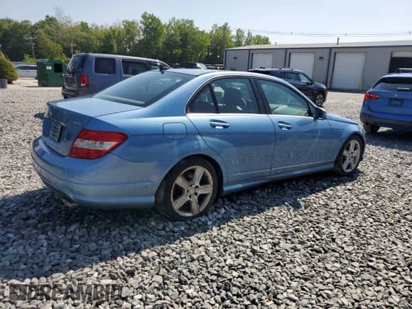 2010 Mercedes-Benz C 300 Sport с VIN WDDGF8BB9AF456139, выставлен на аукционе Copart как лот 66520225 с пробегом 143 428 миль миль и Чистый • Clean title. История ставок и продаж доступна на DreamBid. Изображение 3.