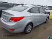 2013 Hyundai Accent GLS с VIN KMHCT4AE4DU529791, выставлен на аукционе IAAI как лот 43308558 с пробегом 209 206 миль миль и . История ставок и продаж доступна на DreamBid. Изображение 4.