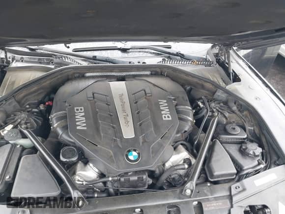 2010 BMW 7 Series 750Li с VIN WBAKB8C5XACY62728, выставлен на аукционе IAAI как лот 42375605 с пробегом 128 368 миль миль и . История ставок и продаж доступна на DreamBid. Изображение 10.