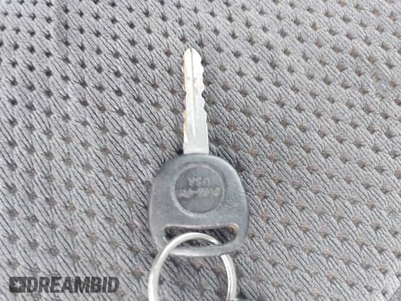 2003 Chevrolet Blazer LS с VIN 1GNCS13XX3K138344, выставлен на аукционе IAAI как лот 42251380 с пробегом Не указан миль и . История ставок и продаж доступна на DreamBid. Изображение 11.