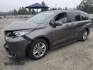 2021 Toyota Sienna Limited с VIN 5TDZSKFC6MS037085, выставлен на аукционе Copart как лот 80493675 с пробегом 41 861 миль миль и Списание • Salvage title. История ставок и продаж доступна на DreamBid. Изображение 1.