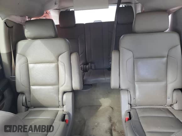 2016 Chevrolet Suburban LTZ с VIN 1GNSKJKC5GR326373, выставлен на аукционе Copart как лот 81813295 с пробегом 197 611 миль миль и Списание • Salvage title. История ставок и продаж доступна на DreamBid. Изображение 10.