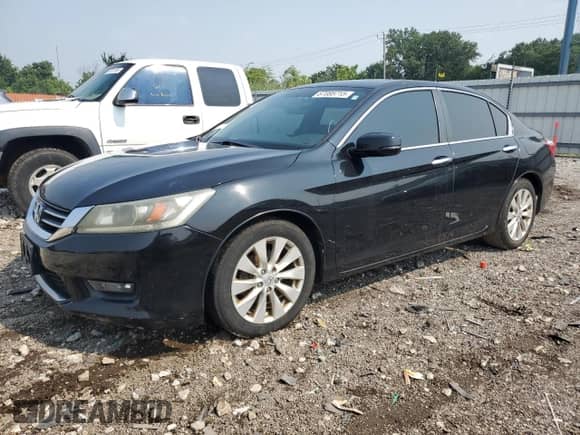 2014 Honda Accord EX z VIN 1HGCR2F72EA239037, wystawiony jako Copart lot #67085715 z przebiegiem 110 986 mil mil oraz Szkoda całkowita • Salvage title. Historia ofert i sprzedaży dostępna na DreamBid. Obrazek 1.