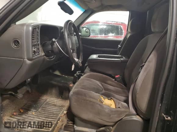 2003 GMC Sierra 1500 SLE с VIN 1GTEK14T13Z287925, выставлен на аукционе Copart как лот 84095764 с пробегом 248 720 миль миль и На запчасти • Non repairable. История ставок и продаж доступна на DreamBid. Изображение 7.