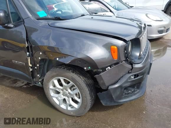 2018 Jeep Renegade Latitude с VIN ZACCJBBB4JPH56415, выставлен на аукционе IAAI как лот 43308350 с пробегом 92 874 миль миль и . История ставок и продаж доступна на DreamBid. Изображение 6.
