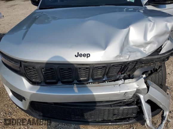 2023 Jeep Grand Cherokee Altitude z VIN 1C4RJHAG0PC593480, wystawiony jako Copart lot #62899745 z przebiegiem 33 715 mil mil oraz Szkoda całkowita • Salvage title. Historia ofert i sprzedaży dostępna na DreamBid. Obrazek 12.