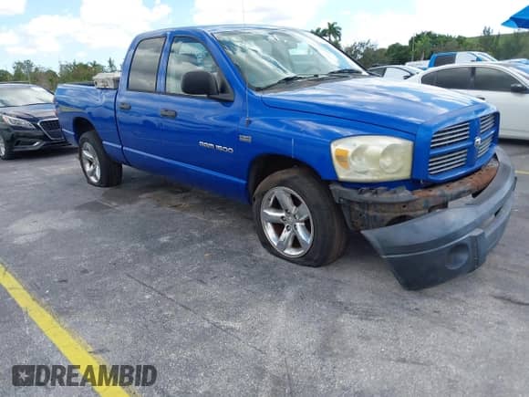 2007 Dodge 1500 SLT with VIN 1D7HA18297S227834, listed as a IAAI auction lot 43521873 with 309,844 mi miles and . Bid and sale history available at DreamBid. Image 6.