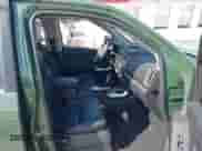 2023 Nissan Frontier SV с VIN 1N6ED1EJ6PN673208, выставлен на аукционе IAAI как лот 41520780 с пробегом 27 118 миль миль и . История ставок и продаж доступна на DreamBid. Изображение 5.