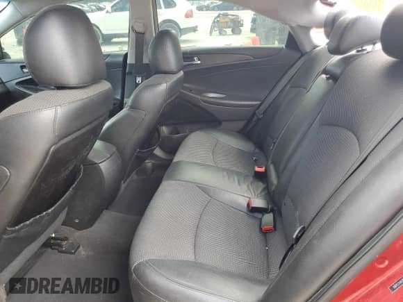 2013 Hyundai Sonata SE с VIN 5NPEC4AC8DH551122, выставлен на аукционе Copart как лот 67820475 с пробегом 194 663 миль миль и Списание • Salvage title. История ставок и продаж доступна на DreamBid. Изображение 10.