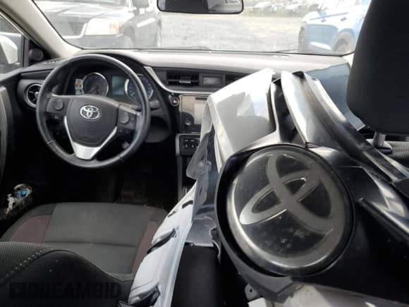 2019 Toyota Corolla LE с VIN 2T1BURHE2KC243870, выставлен на аукционе Copart как лот 66078325 с пробегом 165 286 миль миль и На запчасти • Non repairable. История ставок и продаж доступна на DreamBid. Изображение 8.