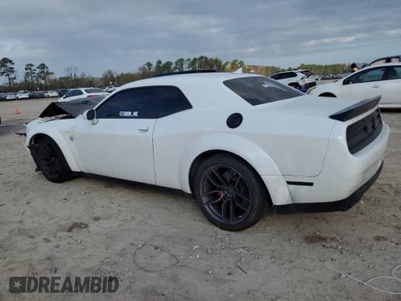 2018 Dodge Challenger SRT Hellcat Widebody with VIN 2C3CDZC90JH143192, listed as a Copart auction lot 87463114 with 38,466 mi miles and Salvage title. Bid and sale history available at DreamBid. Image 2.