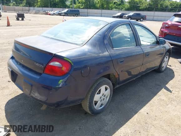2005 Dodge Neon SE with VIN 1B3ES26C15D207799, listed as a IAAI auction lot 43010155 with 132,181 mi miles and . Bid and sale history available at DreamBid. Image 4.
