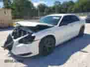 2021 Chrysler 300 Touring с VIN 2C3CCAAG5MH617826, выставлен на аукционе Copart как лот 69066095 с пробегом 52 244 миль миль и На запчасти • Non repairable. История ставок и продаж доступна на DreamBid. Изображение 1.