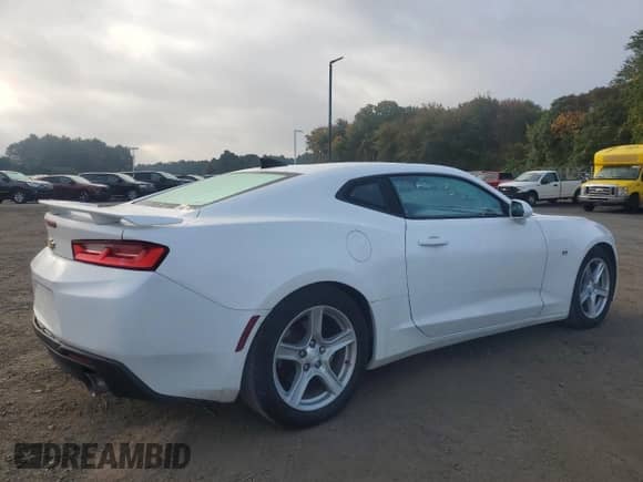 2018 Chevrolet Camaro 1LT with VIN 1G1FB1RX3J0169725, listed as a Copart auction lot 85329175 with 106,383 mi miles and Salvage title. Bid and sale history available at DreamBid. Image 3.