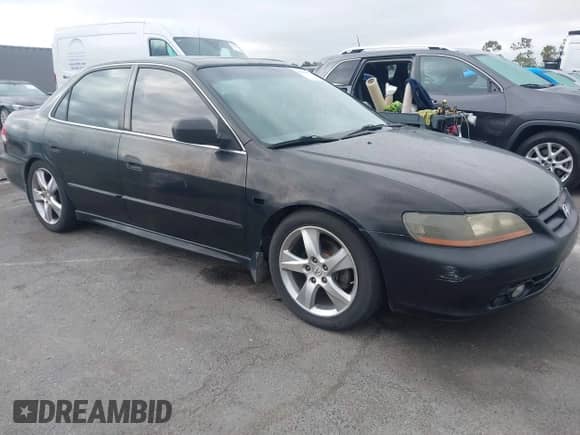 2002 Honda Accord EX with VIN 1HGCG16572A058574, listed as a IAAI auction lot 42829526 with 207,960 mi miles and . Bid and sale history available at DreamBid. Image 1.