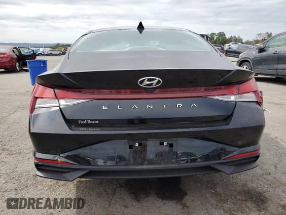 2023 Hyundai Elantra SEL с VIN KMHLS4AG3PU406394, выставлен на аукционе Copart как лот 82033795 с пробегом 35 564 миль миль и Списание • Salvage title. История ставок и продаж доступна на DreamBid. Изображение 6.