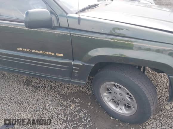 1996 Jeep Grand Cherokee Limited с VIN 1J4GZ78Y0TC163378, выставлен на аукционе IAAI как лот 43537935 с пробегом 251 488 миль миль и . История ставок и продаж доступна на DreamBid. Изображение 6.