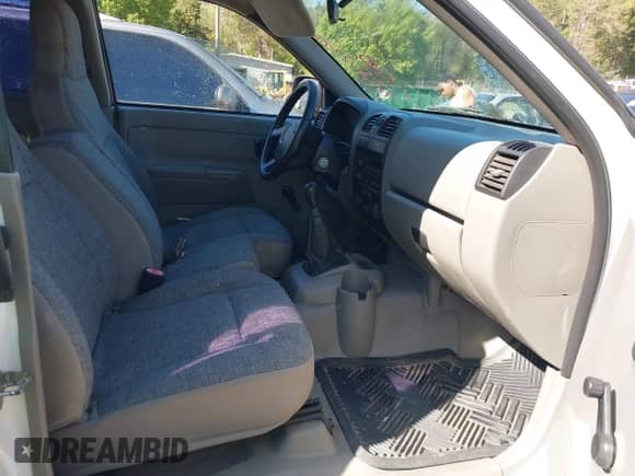 2006 Chevrolet Colorado Work Truck z VIN 1GCDT198768259425, wystawiony jako IAAI lot #42027020 z przebiegiem 188 646 mil mil oraz . Historia ofert i sprzedaży dostępna na DreamBid. Obrazek 5.