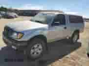 2004 Toyota Tacoma PreRunner z VIN 5TENM92NX4Z463826, wystawiony jako Copart lot #47386745 z przebiegiem 247 951 mil mil oraz Szkoda całkowita • Salvage title. Historia ofert i sprzedaży dostępna na DreamBid. Obrazek 1.