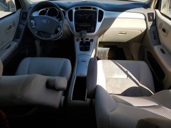 2005 Toyota Highlander с VIN JTEDP21A650083078, выставлен на аукционе Copart как лот 83866445 с пробегом 227 885 миль миль и Чистый • Clean title. История ставок и продаж доступна на DreamBid. Изображение 8.