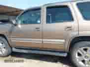 2003 Chevrolet Tahoe Z71 с VIN 1GNEK13Z23R316829, выставлен на аукционе IAAI как лот 42006025 с пробегом Не указан миль и . История ставок и продаж доступна на DreamBid. Изображение 13.