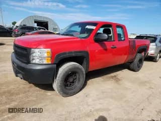 2010 Chevrolet Silverado 1500 Work Truck с VIN 1GCSKPEA0AZ190294, выставлен на аукционе Copart как лот 81669515 с пробегом 191 617 миль миль и Списание • Salvage title. История ставок и продаж доступна на DreamBid. Изображение 1.