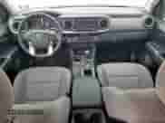 2021 Toyota Tacoma SR5 с VIN 3TMBZ5DN9MM028870, выставлен на аукционе Copart как лот 60467025 с пробегом 63 014 миль миль и Списание • Salvage title. История ставок и продаж доступна на DreamBid. Изображение 8.