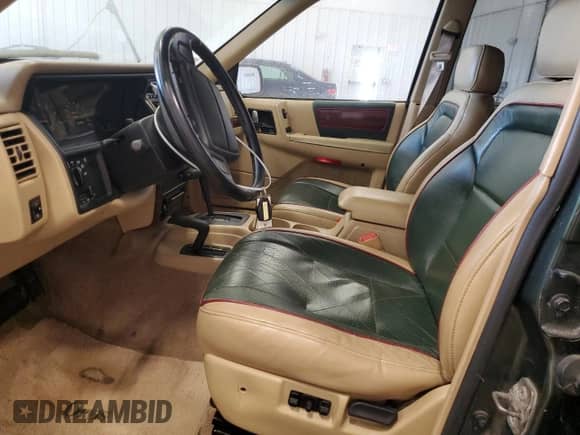 1995 Jeep Grand Cherokee Limited с VIN 1J4GZ78S9SC547492, выставлен на аукционе Copart как лот 83001084 с пробегом 109 863 миль миль и Чистый • Clean title. История ставок и продаж доступна на DreamBid. Изображение 7.