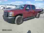2013 Chevrolet Silverado 1500 LT z VIN 3GCPKSE7XDG331809, wystawiony jako Copart lot #84963945 z przebiegiem 134 567 mil mil oraz Szkoda całkowita • Salvage title. Historia ofert i sprzedaży dostępna na DreamBid. Obrazek 1.