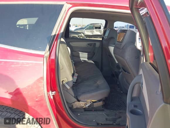2014 Chevrolet Traverse LT с VIN 1GNKRGKD1EJ151932, выставлен на аукционе IAAI как лот 42926546 с пробегом 163 510 миль миль и . История ставок и продаж доступна на DreamBid. Изображение 8.
