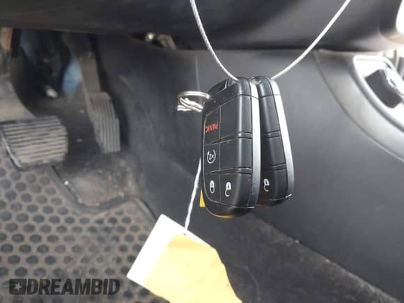 2018 Jeep Compass Trailhawk z VIN 3C4NJDDB8JT234574, wystawiony jako IAAI lot #43049041 z przebiegiem 93 968 mil mil oraz . Historia ofert i sprzedaży dostępna na DreamBid. Obrazek 11.