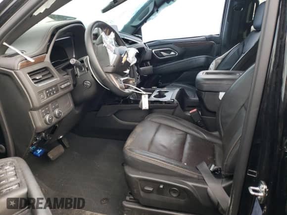 2023 Chevrolet Suburban High Country z VIN 1GNSKGKL6PR335103, wystawiony jako Copart lot #81583084 z przebiegiem 49 912 mil mil oraz Szkoda całkowita • Salvage title. Historia ofert i sprzedaży dostępna na DreamBid. Obrazek 7.