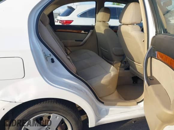 2011 Chevrolet Aveo 1LT с VIN KL1TD5DE2BB242775, выставлен на аукционе IAAI как лот 42820814 с пробегом 74 225 миль миль и . История ставок и продаж доступна на DreamBid. Изображение 8.