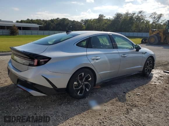 2025 Hyundai Sonata SEL с VIN KMHL64JA2SA474731, выставлен на аукционе Copart как лот 81059815 с пробегом Не указан миль и Списание • Salvage title. История ставок и продаж доступна на DreamBid. Изображение 3.